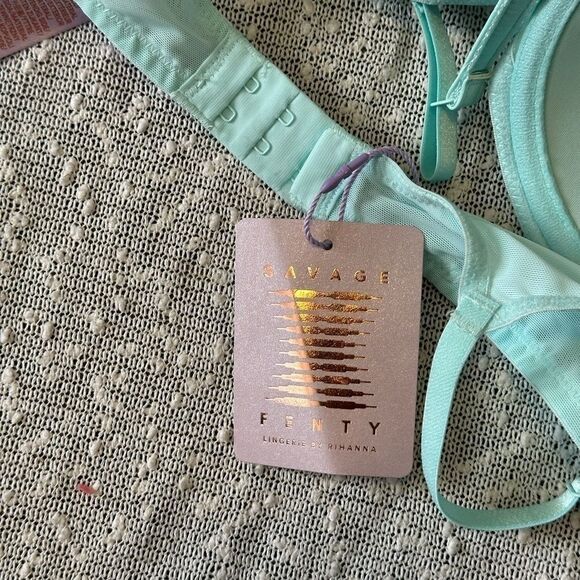 SAVAGE X FENTY 34C Queen of the Galaxy Low Balconette Bra NWT - Picture 11 of 12